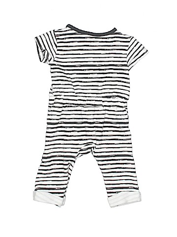 Assorted Brands Short Sleeve Outfit (view 2)