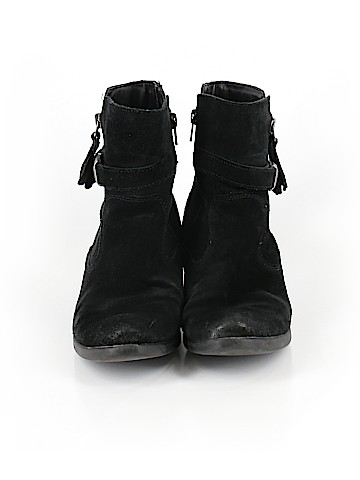 Earth Origins Ankle Boots (view 2)