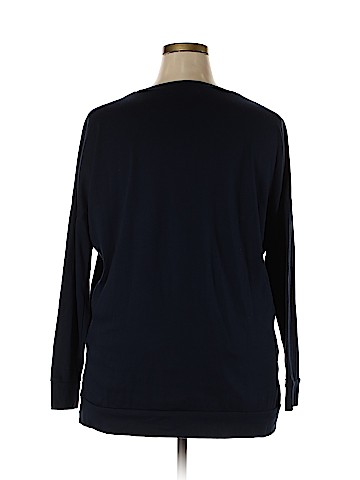 Levaca Long Sleeve T-Shirt (view 2)