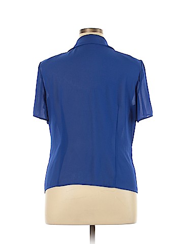 Studio I Short Sleeve Blouse (view 2)
