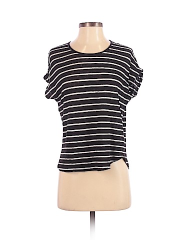 Vince. Short Sleeve T-Shirt (view 1)