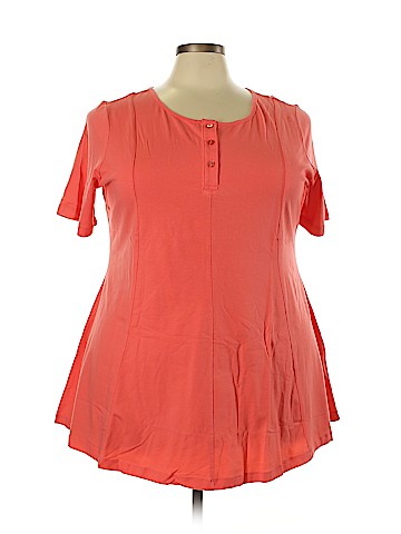 D&Co. Short Sleeve Top (view 1)