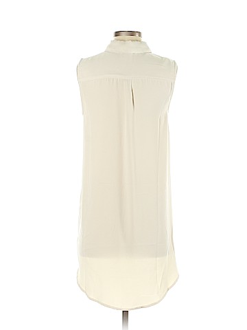 Forever 21 Sleeveless Blouse (view 2)