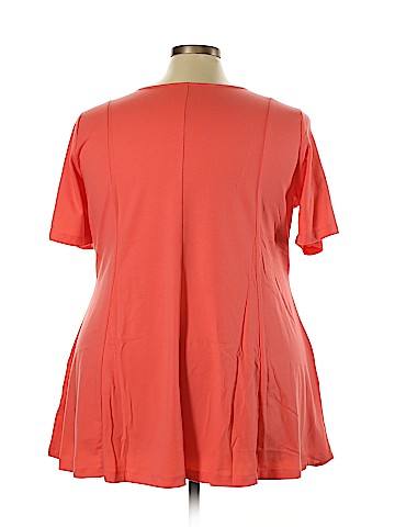 D&Co. Short Sleeve Top (view 2)