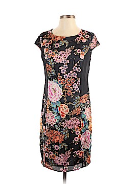 Romeo & Juliet Couture Size Med
