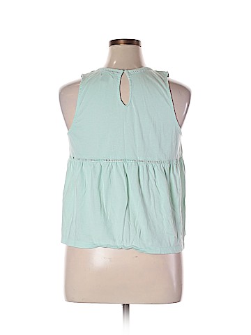 Old Navy Sleeveless Top (view 2)
