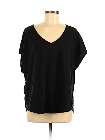 Old Navy Short Sleeve T-Shirt (view 1)