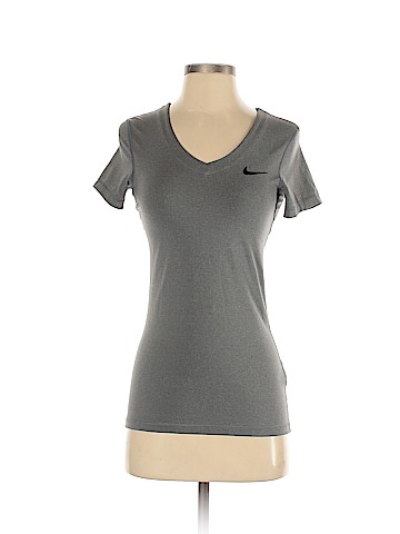 Nike Active T-Shirt (view 1)