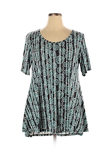 Lularoe Short Sleeve Top (view 1)