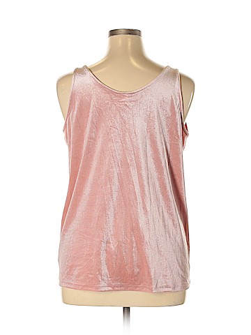 Old Navy Sleeveless Blouse (view 2)