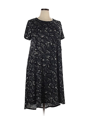 Lularoe Casual Dress (view 1)