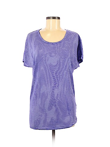 Nike Active T-Shirt (view 1)