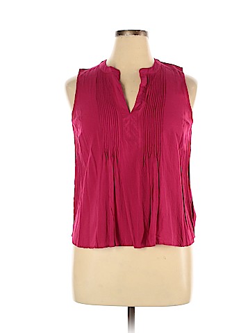 Old Navy Sleeveless Blouse (view 1)
