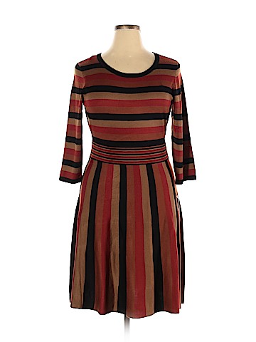 Sandra Darren Casual Dress (view 1)