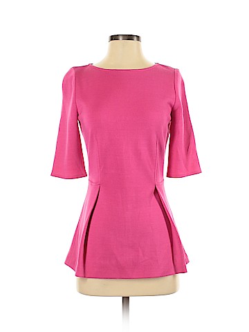 St. John Short Sleeve Top (view 1)