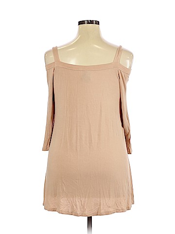 Bobeau Short Sleeve Top (view 2)