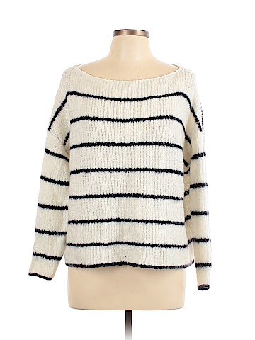 Forever 21 Pullover Sweater (view 1)
