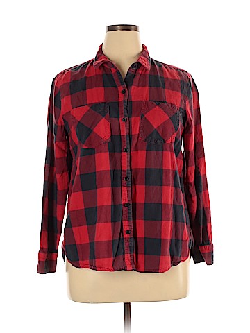 Old Navy Long Sleeve Button-Down Shirt (view 1)