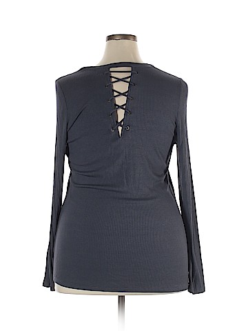 Torrid Long Sleeve Button-Down Shirt (view 2)