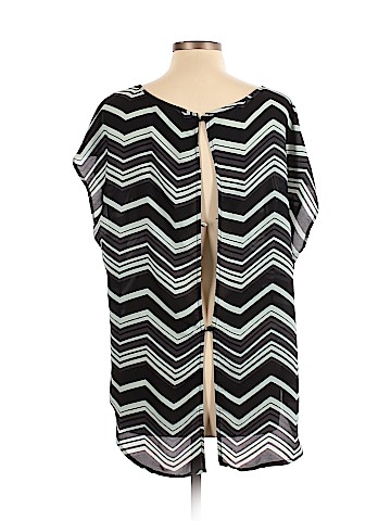 Torrid Short Sleeve Blouse (view 2)