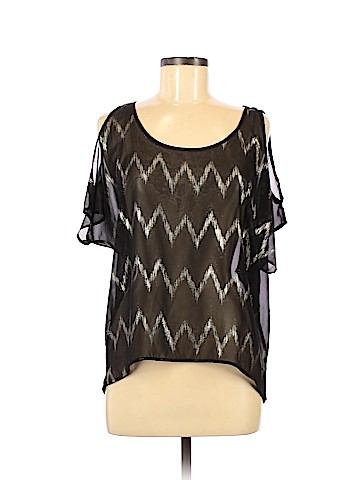 One Clothing Short Sleeve Blouse (view 1)