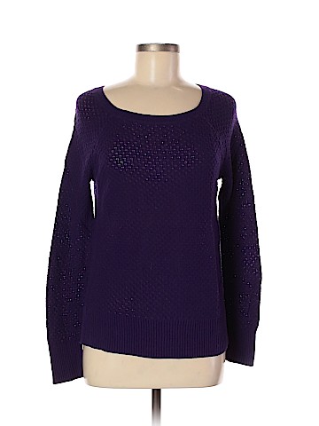 American Eagle Outfitters Pullover Sweater (view 1)