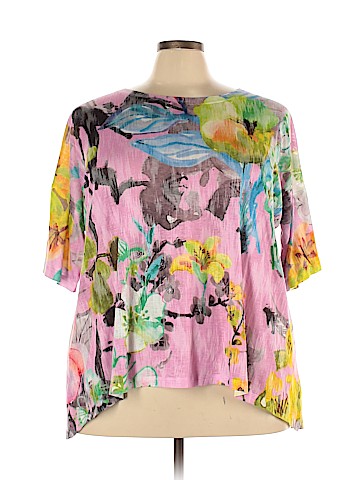 Nally & Millie Short Sleeve Blouse (view 1)