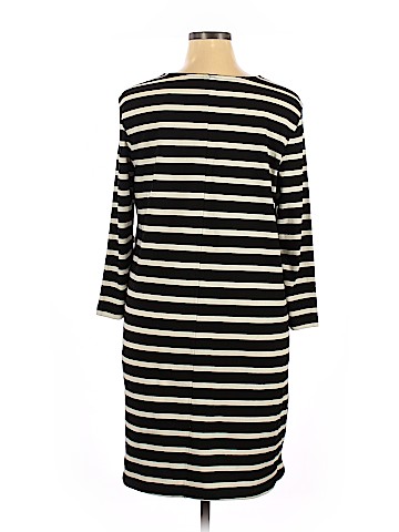 Old Navy Casual Dress (view 2)