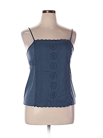 American Eagle Outfitters Sleeveless Top (view 1)