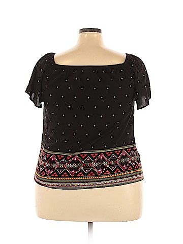 Torrid Short Sleeve Blouse (view 2)