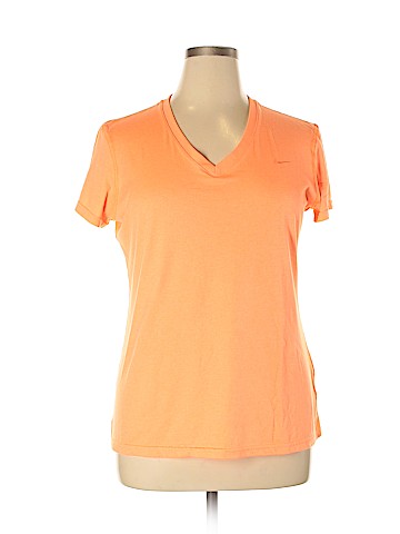 Nike Active T-Shirt (view 1)