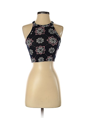 Charlotte Russe Tank Top (view 1)