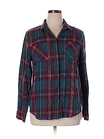 Old Navy Long Sleeve Button-Down Shirt (view 1)
