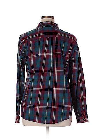 Old Navy Long Sleeve Button-Down Shirt (view 2)