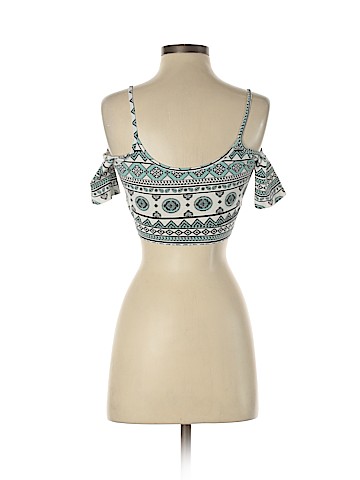 Charlotte Russe Short Sleeve Top (view 2)