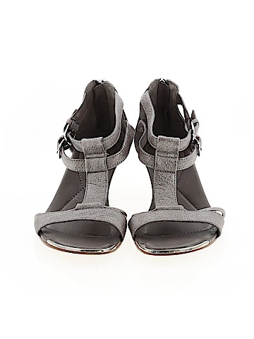 Isola Wedges (view 2)