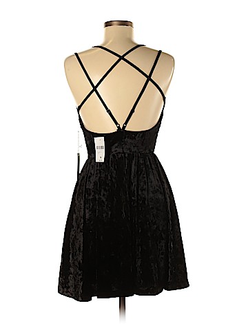 Forever 21 Casual Dress (view 2)