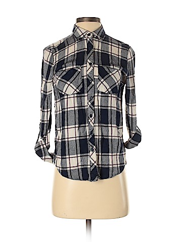 Romeo & Juliet Couture Long Sleeve Button-Down Shirt (view 1)