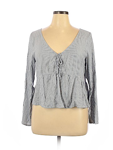 Hollister Long Sleeve Blouse (view 1)