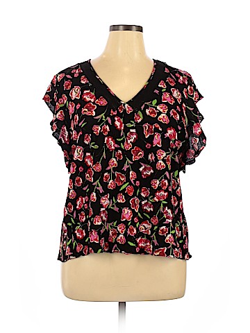DR2 Short Sleeve Blouse (view 1)