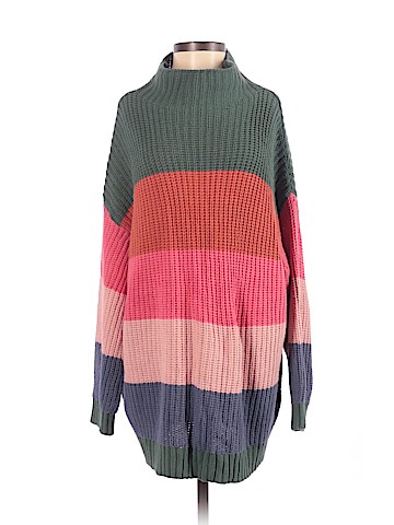 American Eagle Outfitters Pullover Sweater (view 1)