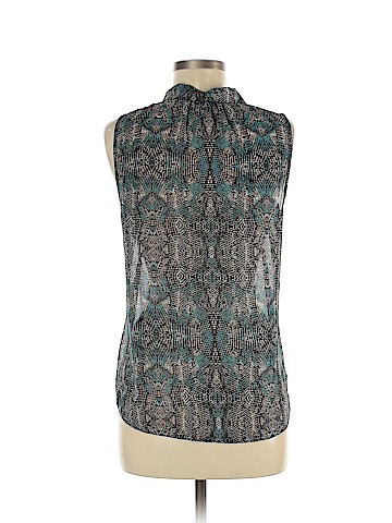 Forever 21 Sleeveless Blouse (view 2)