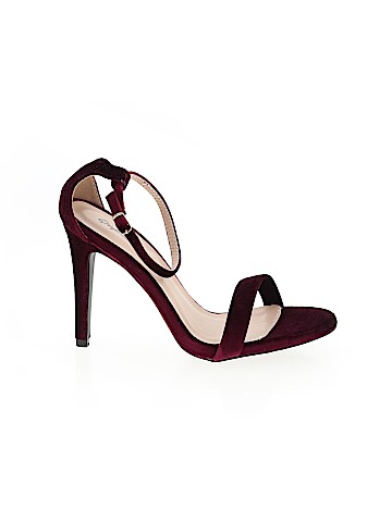 Qupid Heels (view 1)