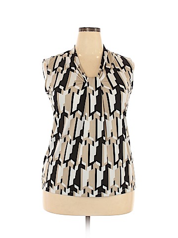 Dana Buchman Short Sleeve Top (view 1)