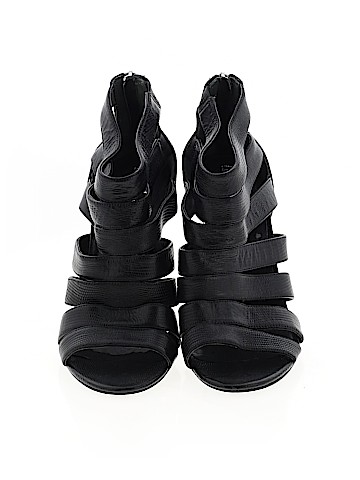 Maria Sharapova by Cole Haan Heels (view 2)