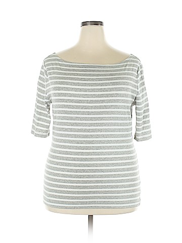 Gap Short Sleeve T-Shirt (view 1)