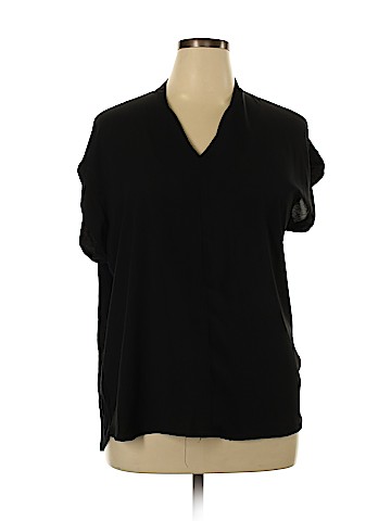 Pleione Short Sleeve Blouse (view 1)