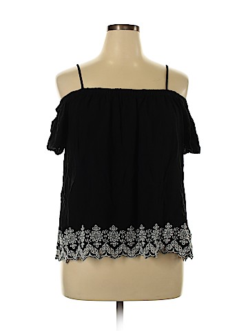 Old Navy Short Sleeve Top (view 1)