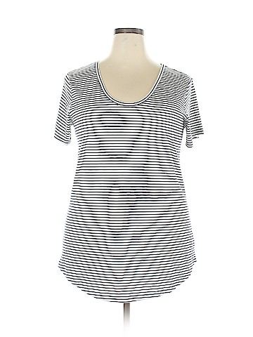 a.n.a. A New Approach Short Sleeve T-Shirt (view 1)