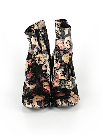 REPORT Boots (view 2)